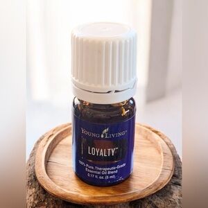 Young Living Loyalty‎ Essential Oil 5ml NWT
